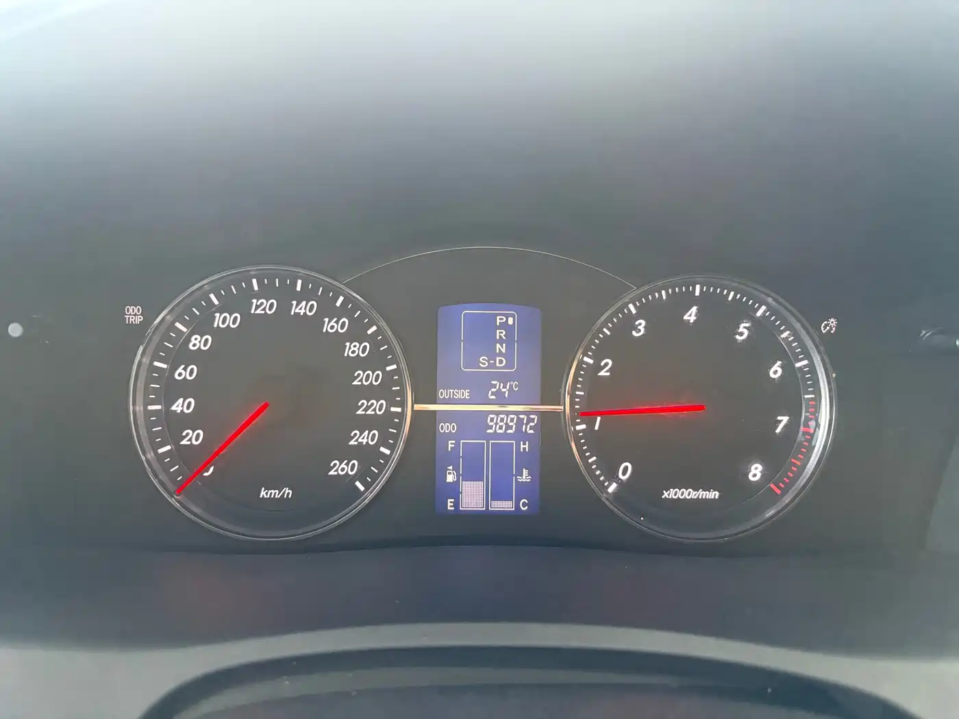 Toyota Reiz 2008 2.5S Special Commemorative Edition фото 15