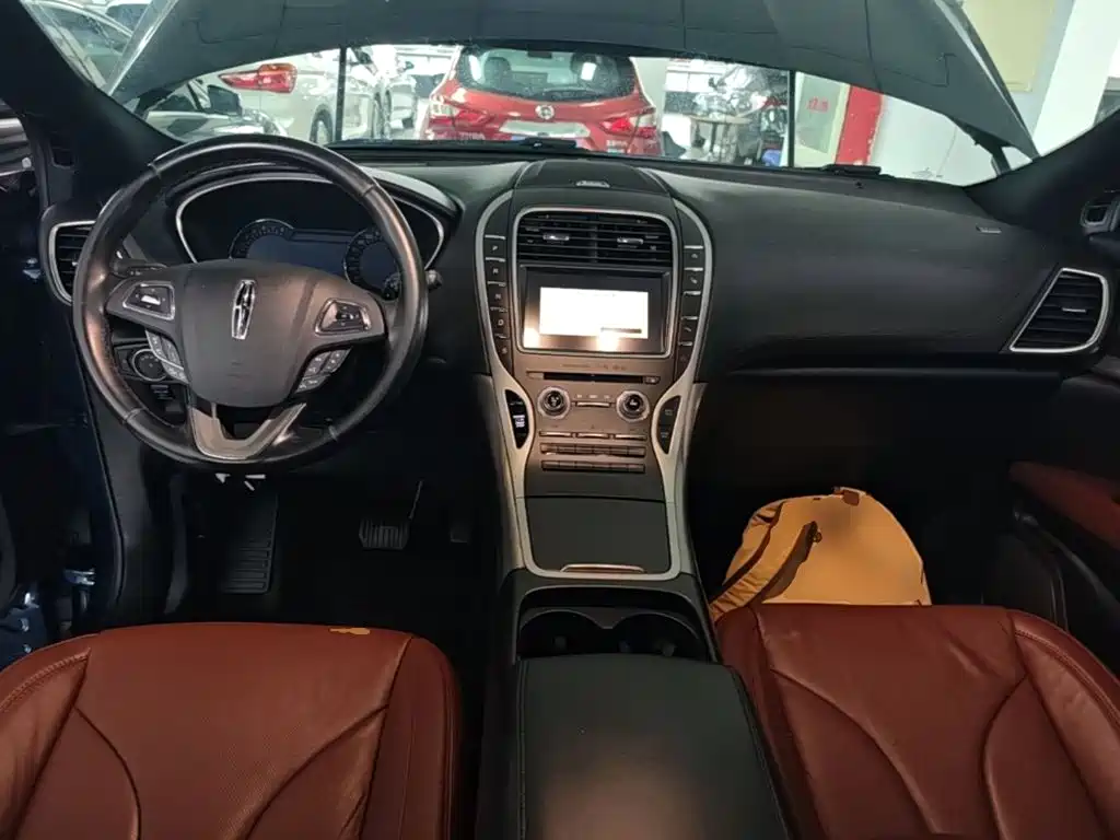 Lincoln MKX 2017 2017 2.0T 4WD Elegance Edition
