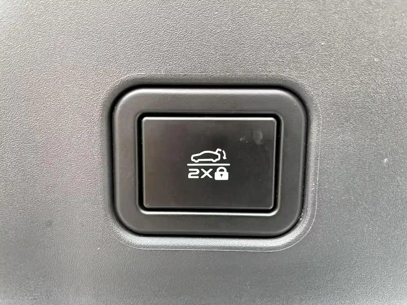 Changan UNI-V 2025 2025 1.5T 500Bar Premium Model
