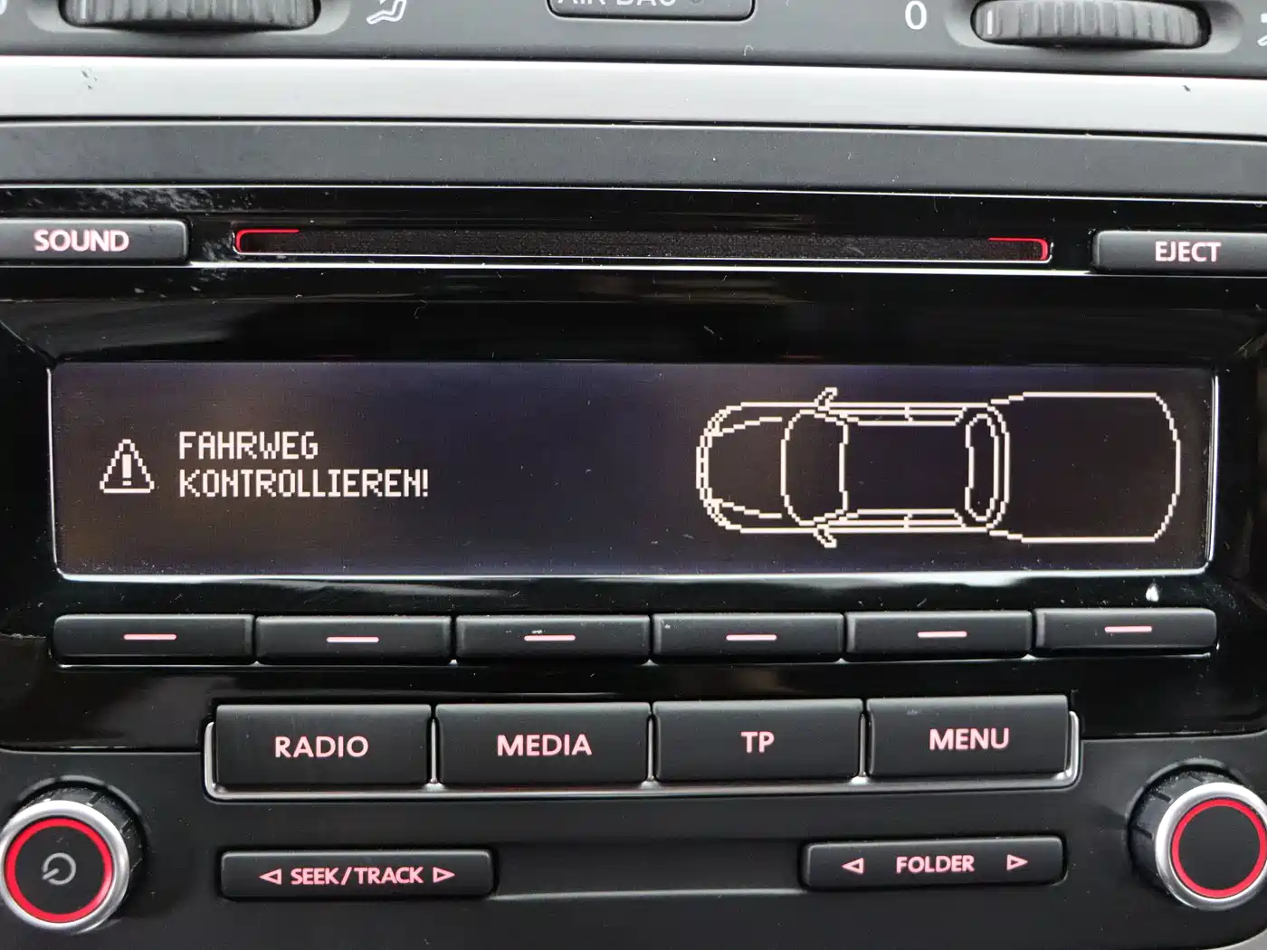 Volkswagen Scirocco 2013 2.0TSI Million Mile Edition фото 14