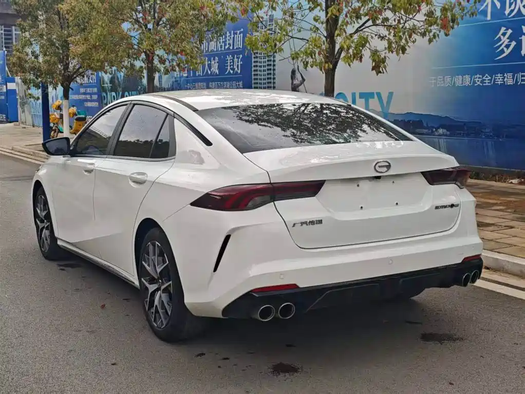GAC Trumpchi Trumpchi Emkoo 2021 270T DCT J15 Edition фото 7