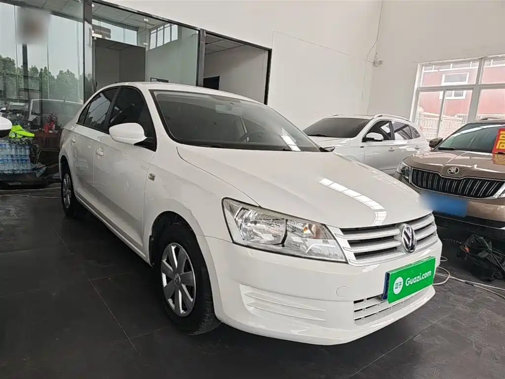 Volkswagen Santana 2015 1.6L Manual Trend Edition фото 4