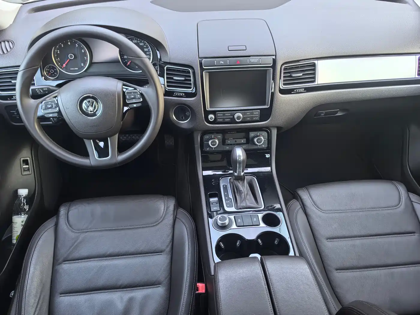 Volkswagen Touareg 2016 2016 3.0TSI Glamour Edition