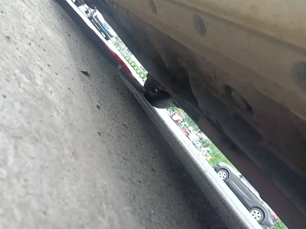 Toyota YARiS L Zhi Xiang 2017 1.5E CVT Charming Edition фото 21