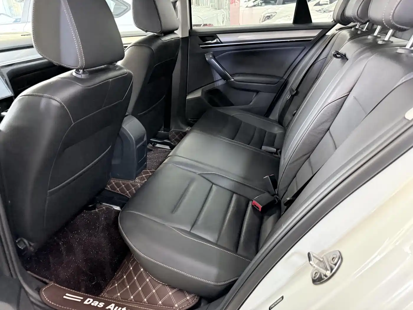 Volkswagen Bora 2018 1.5L Automatic Comfort фото 13