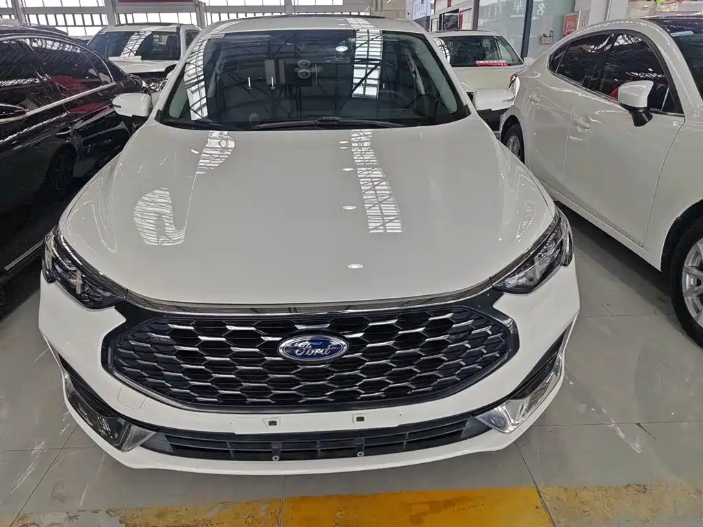 Ford Escort 2021 2021 1.5L Automatic Diamond Edition