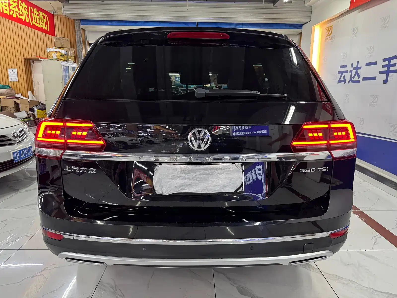 Фото 8 - Volkswagen Teramont
