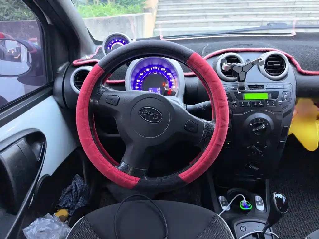 BYD F0 2017 2015 1.0L AMT Xuan Cool Edition