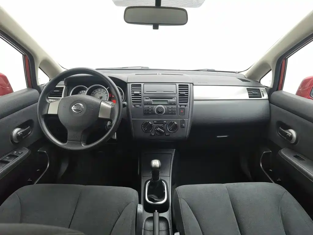 Nissan Tiida 2008 2008 1.6L Manual Fashion
