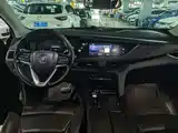 Фото 8 - Buick Enclave