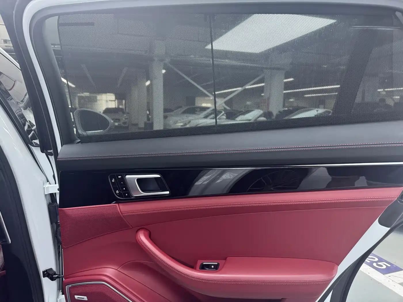 Porsche Panamera 2019 Panamera Executive Long Wheelbase 2.9T фото 14