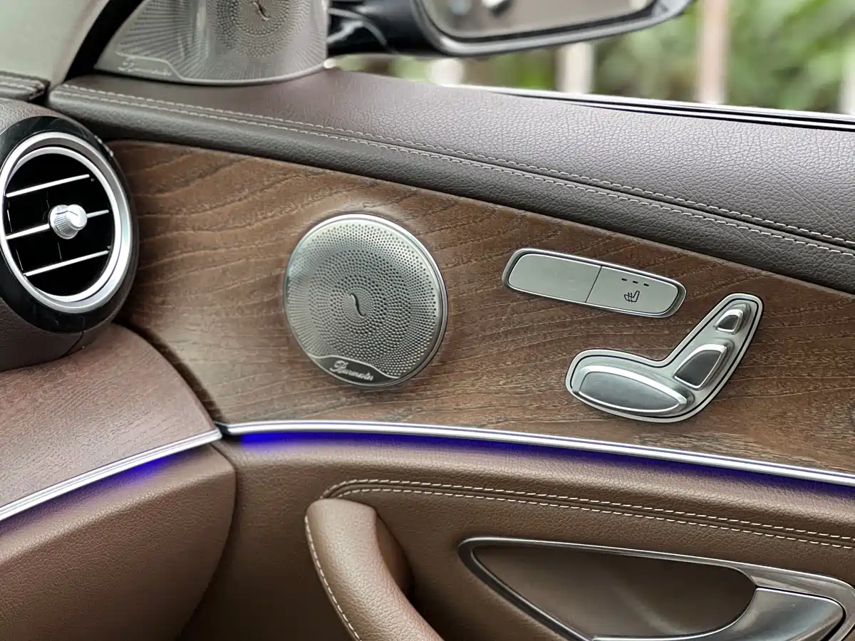 Mercedes-Benz E-Class 2019 E 260 L 4MATIC фото 19