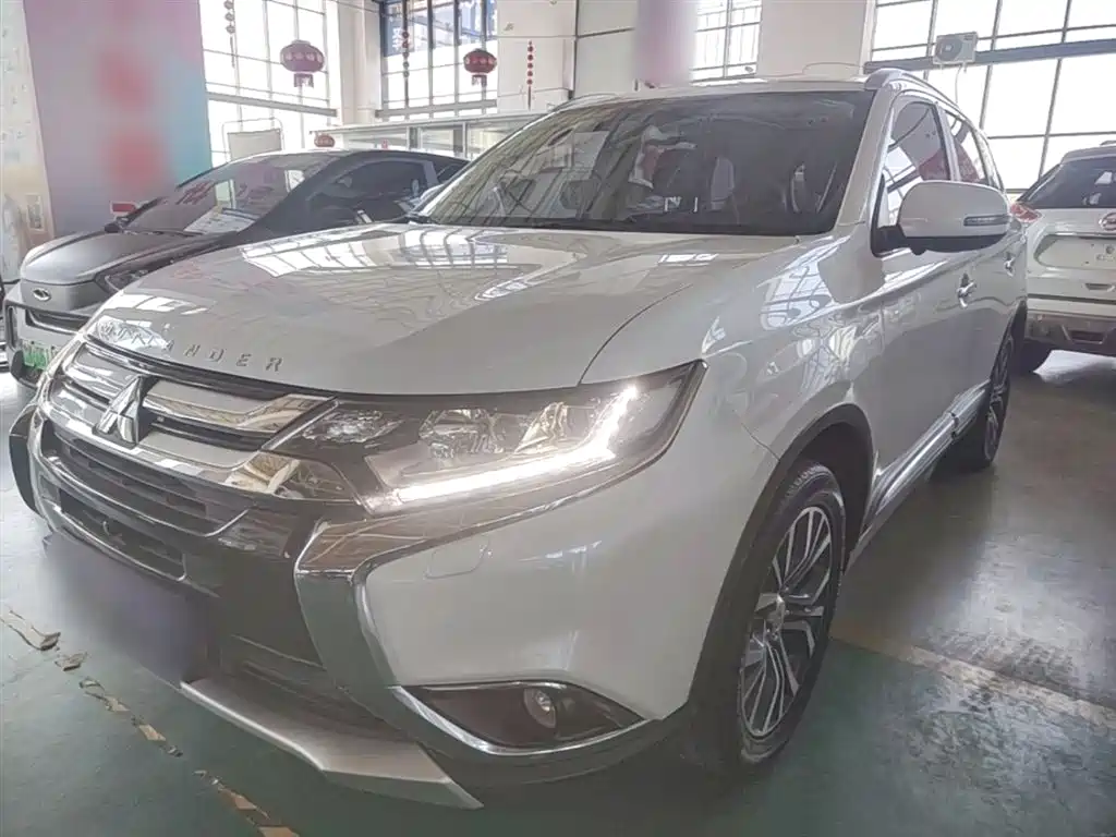 Mitsubishi Outlander 2016 2.4L 4WD Elite Edition 5-seater