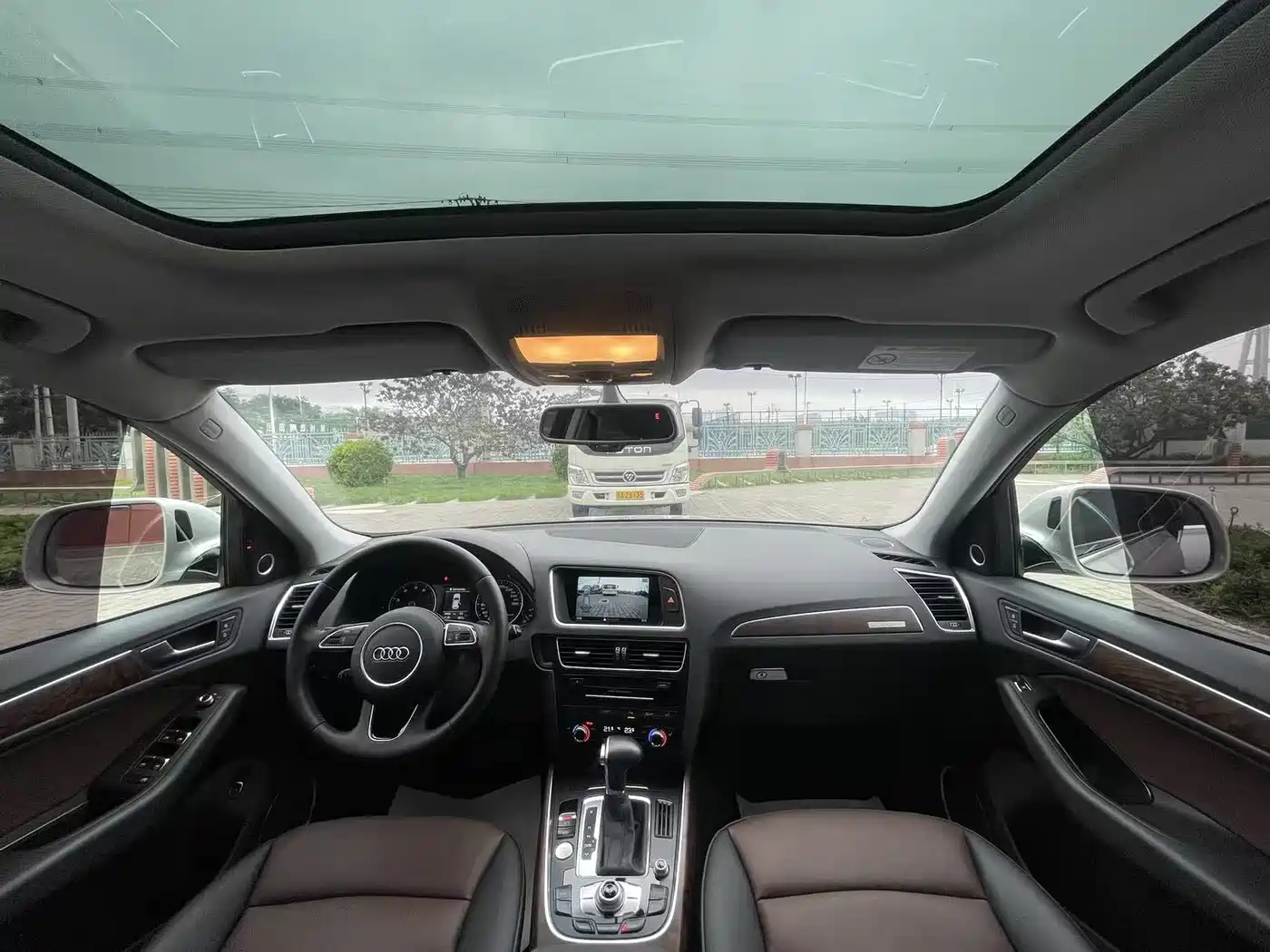 Audi Q5 2016 40 TFSI Comfort Model фото 17