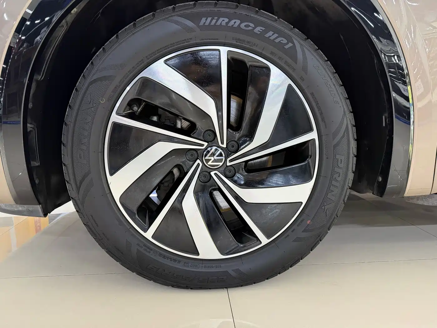 Volkswagen Viloran 2020 330TSI Luxury Edition фото 4