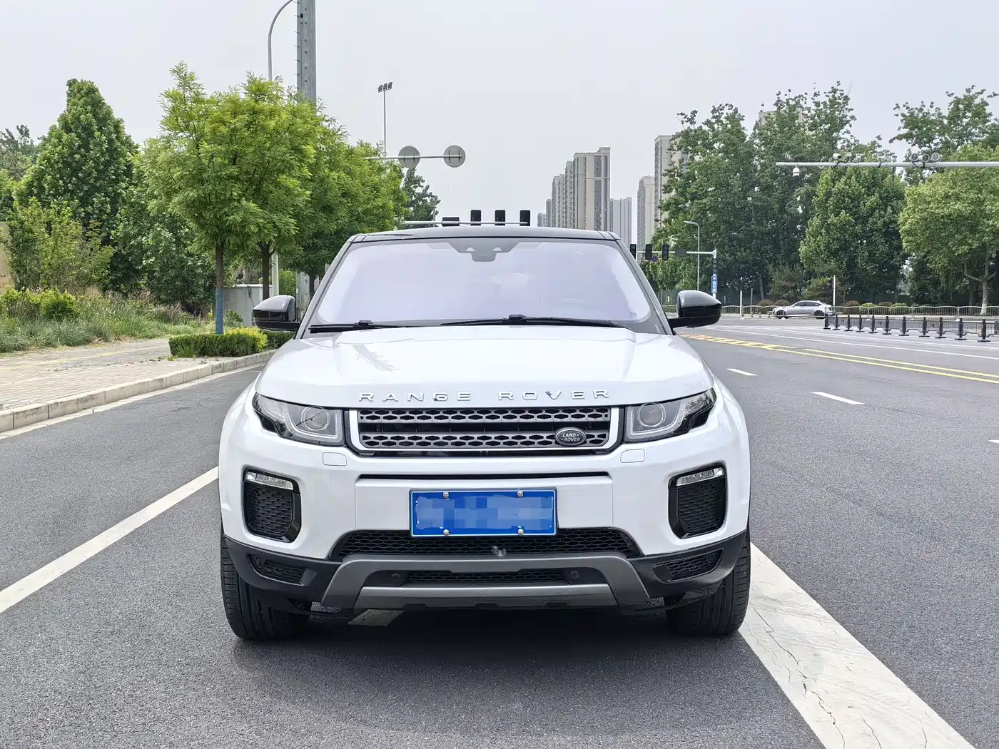 Land Rover Range Rover Evoque 2018 240PS SE Smart Edition фото 3