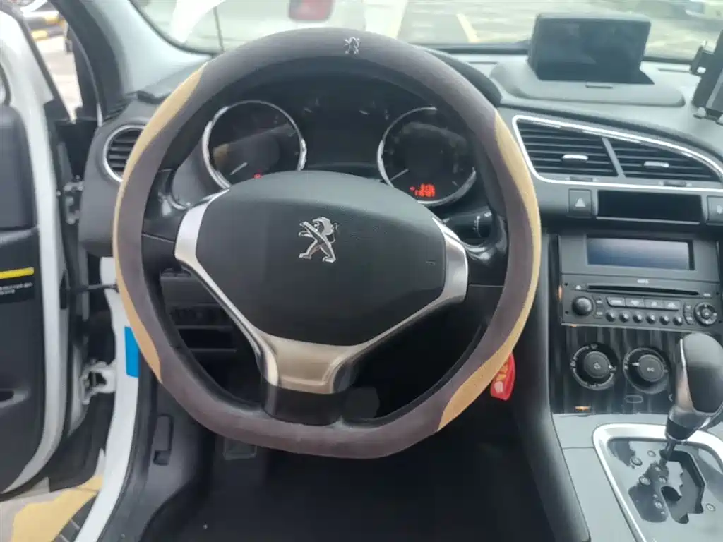 Peugeot 3008 2015 1.6THP Automatic Classic Edition фото 11
