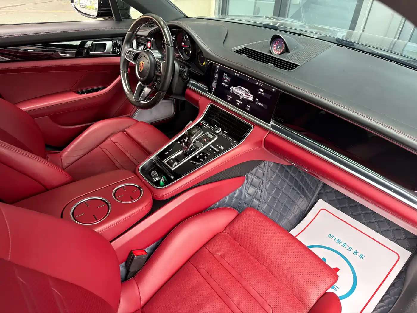 Porsche Panamera 2017 Panamera 3.0T фото 14