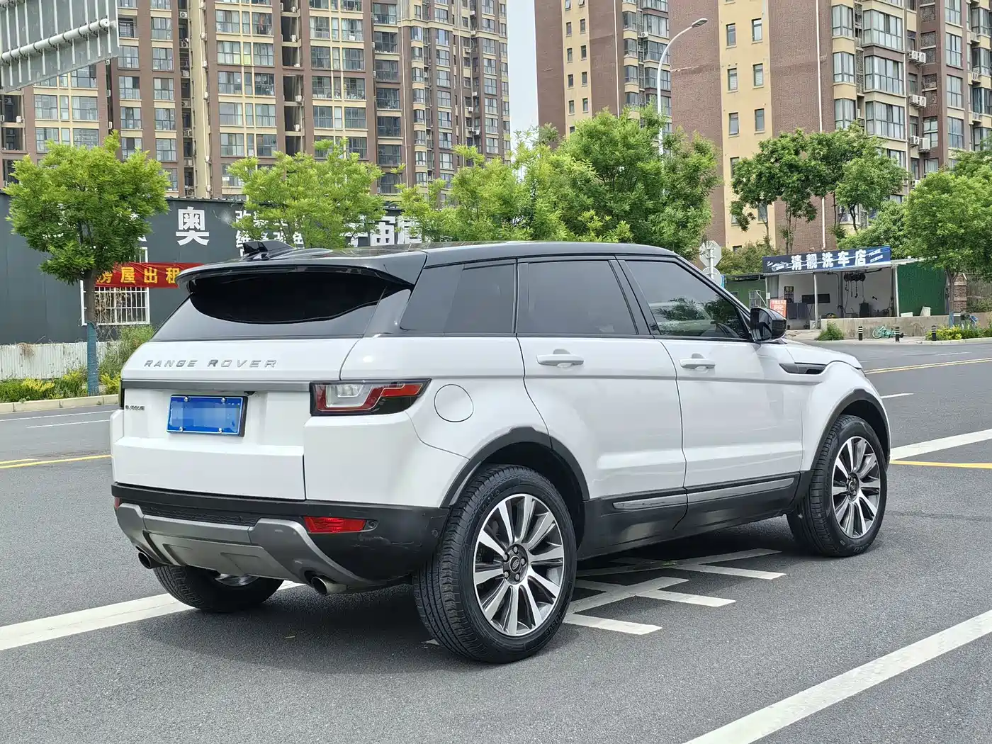 Land Rover Range Rover Evoque 2018 240PS SE Smart Edition фото 2