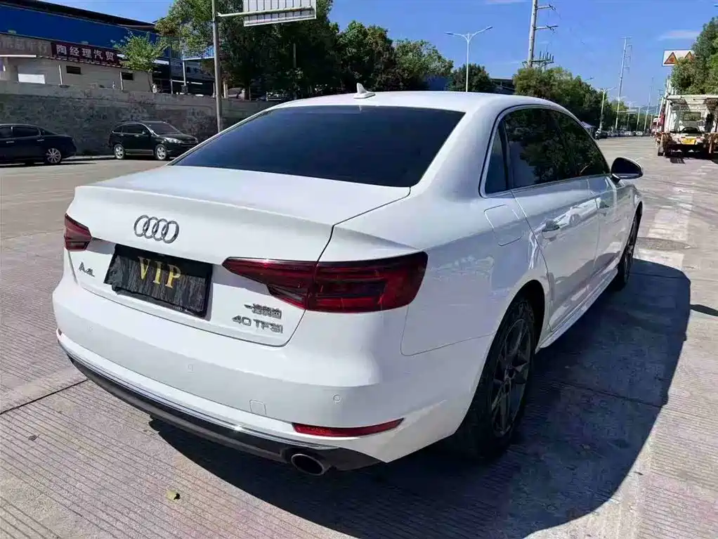 Audi A4L 2018 30th Anniversary 40 TFSI Progressive фото 7
