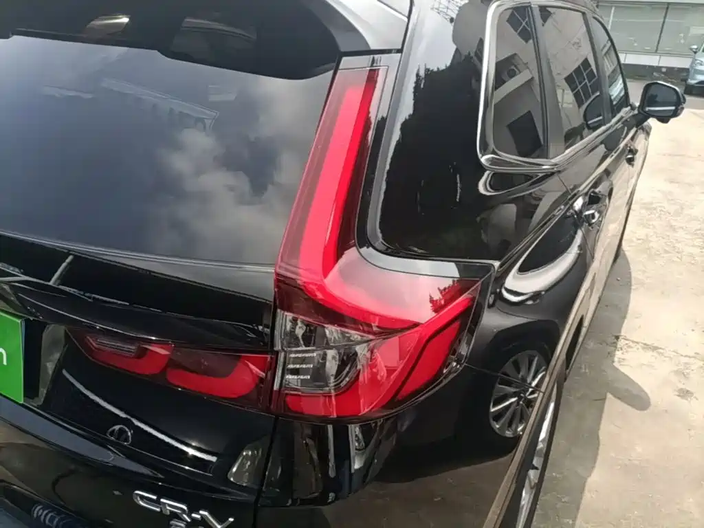 Фото 8 - Honda CR-V