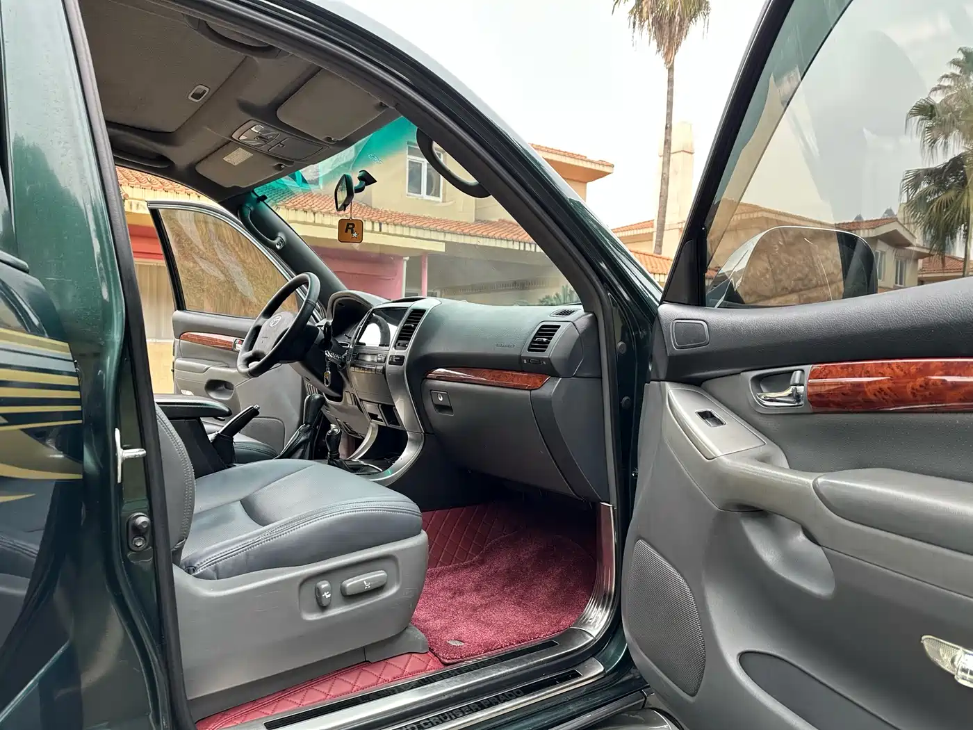 Toyota Prado 2005 Model 4.0L Automatic GX Luxury DVD Edition фото 10