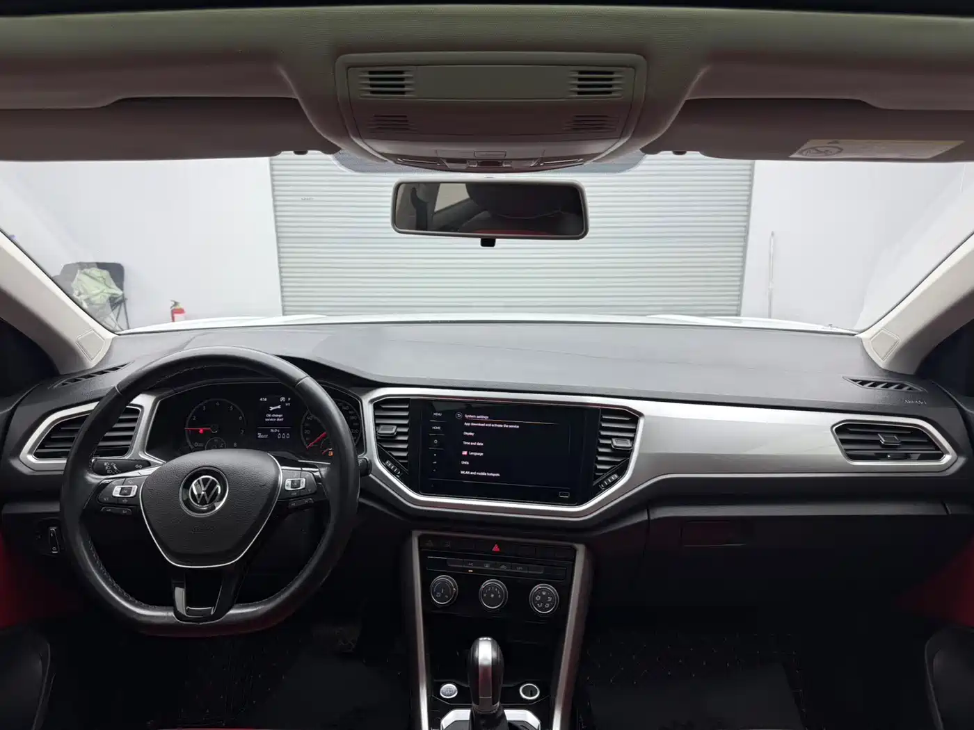 VOLKSWAGEN T ROC EXPLORING SONGS