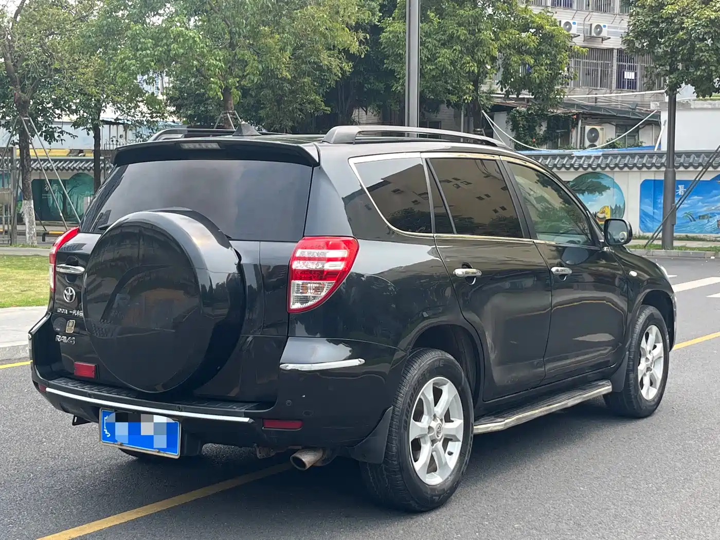 Toyota RAV4 Rongfang 2011 2.0L Automatic Classic Edition фото 14