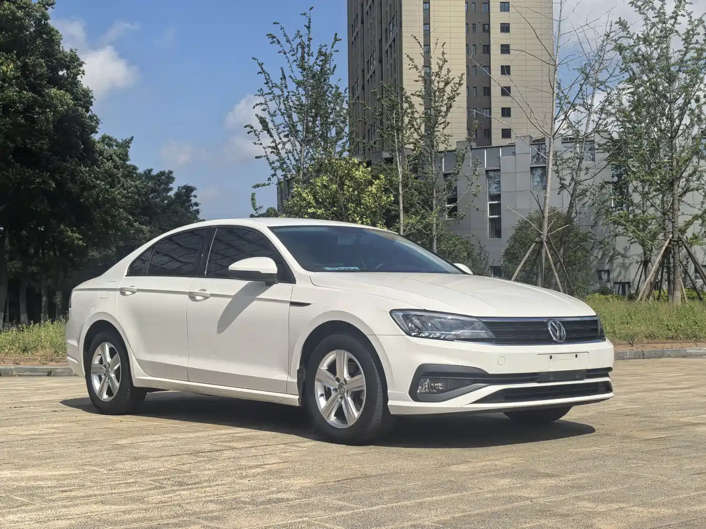 Volkswagen Lamando 2019 230TSI DSG Fashion Edition China VI фото 3