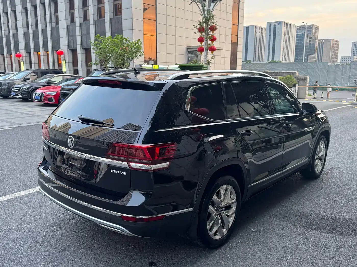Volkswagen Teramont 2017 530 V6 4WD Flagship Edition фото 8