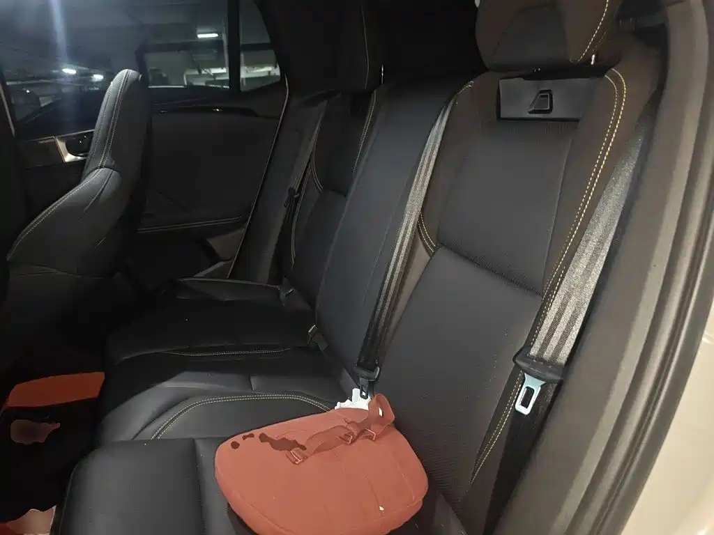 Lynk & Co 06 2026 2026 Relive 1.5T Ultra