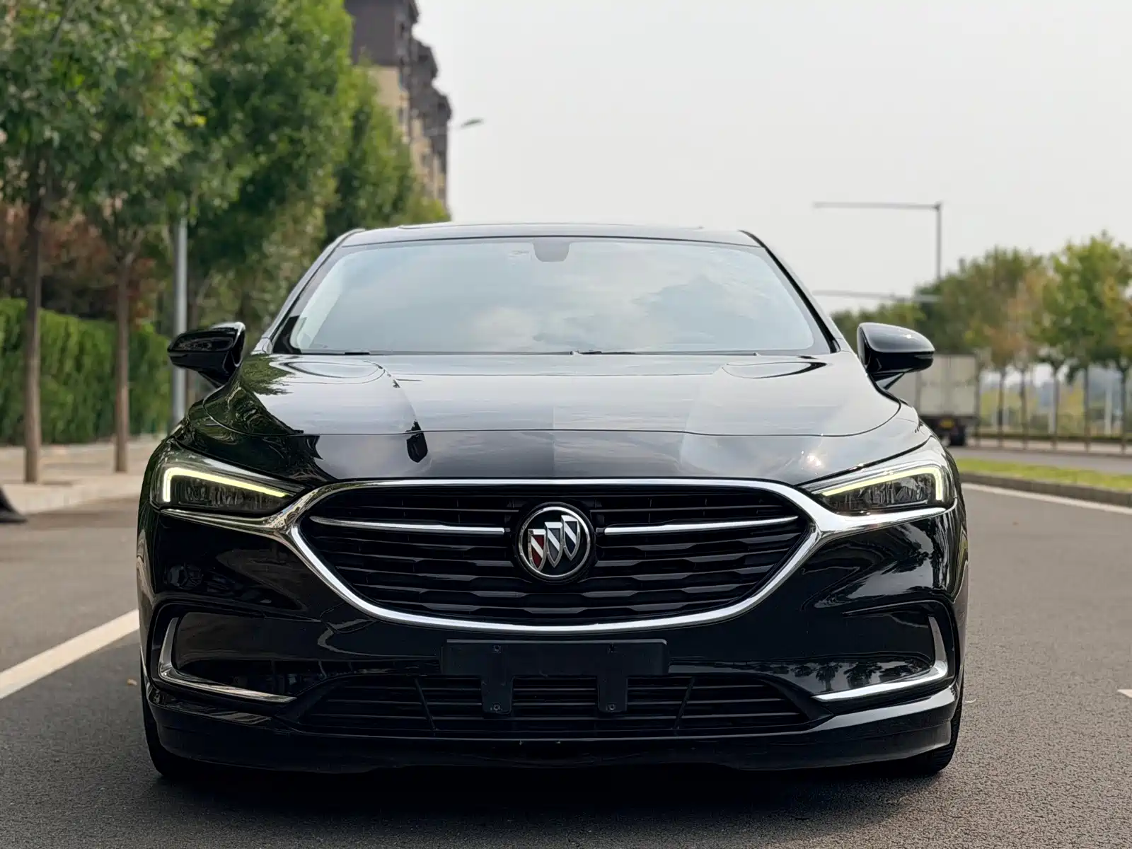 Photo 2 - Buick LaCrosse
