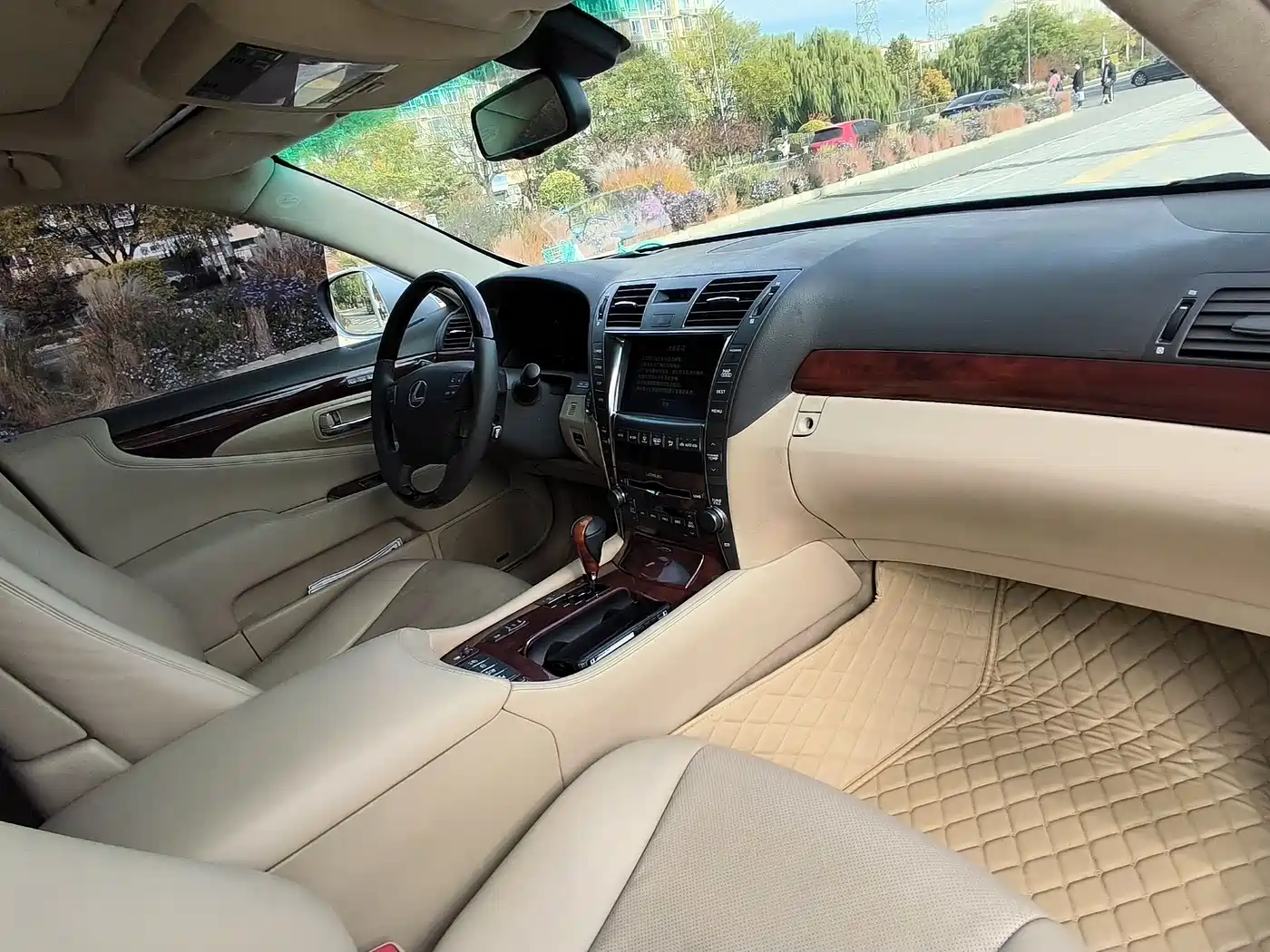 Lexus LS 2006 460L фото 21