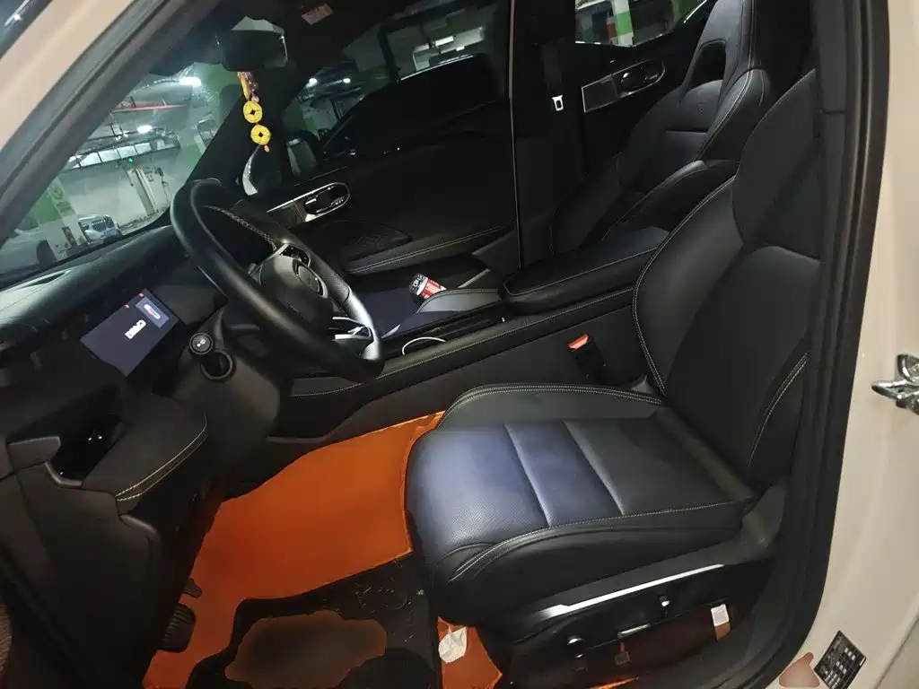 Lynk & Co 06 2026 2026 Relive 1.5T Ultra