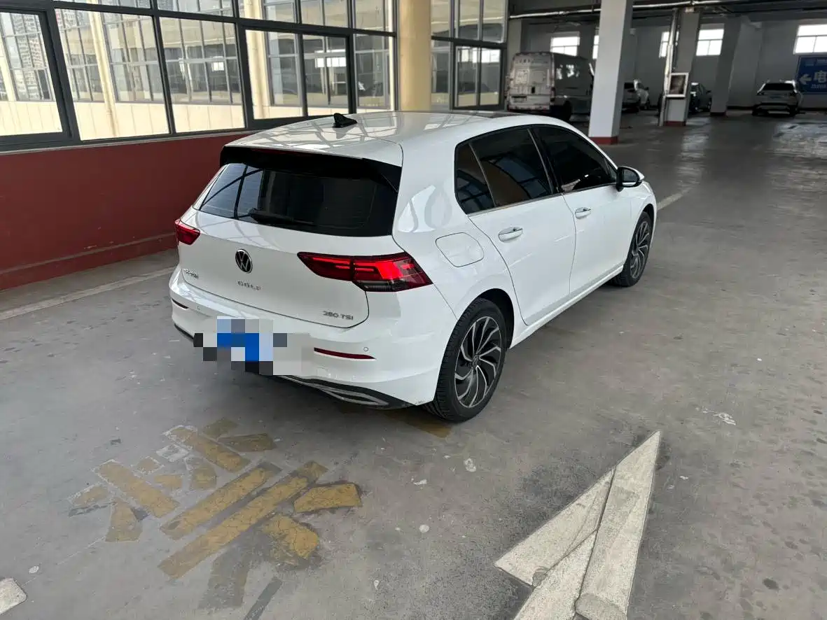 Volkswagen Golf 2023 280TSI DSG Pro фото 14