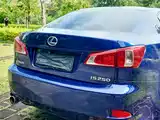 Фото 22 - Lexus IS