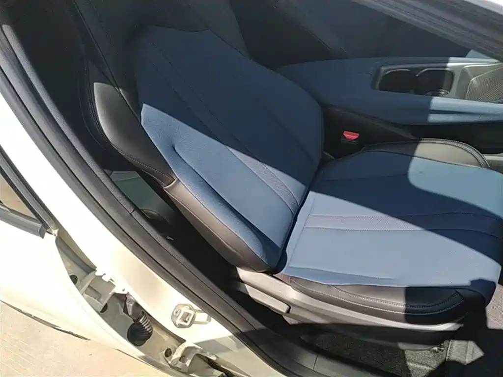 BYD Seagull 2025 305km Vitality фото 25