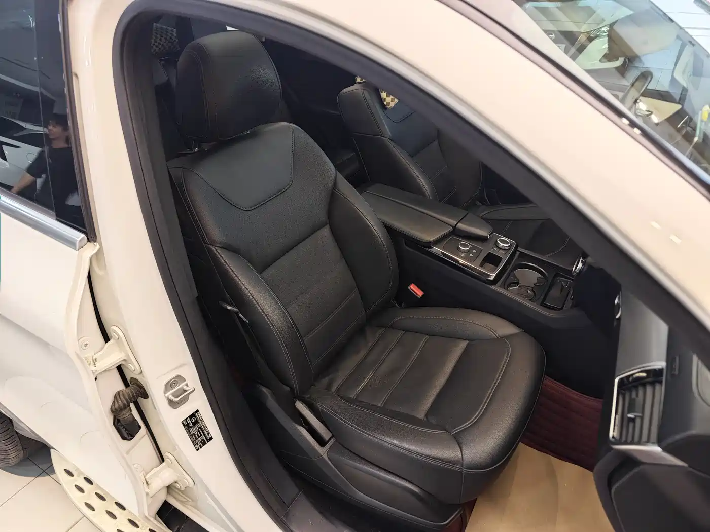 Mercedes-Benz GLE Coupe 2015 GLE 320 4MATIC Coupe SUV фото 37