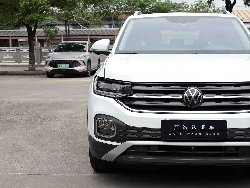 Volkswagen Tanying 2021 1.5L Automatic Smart Connect Edition фото 21