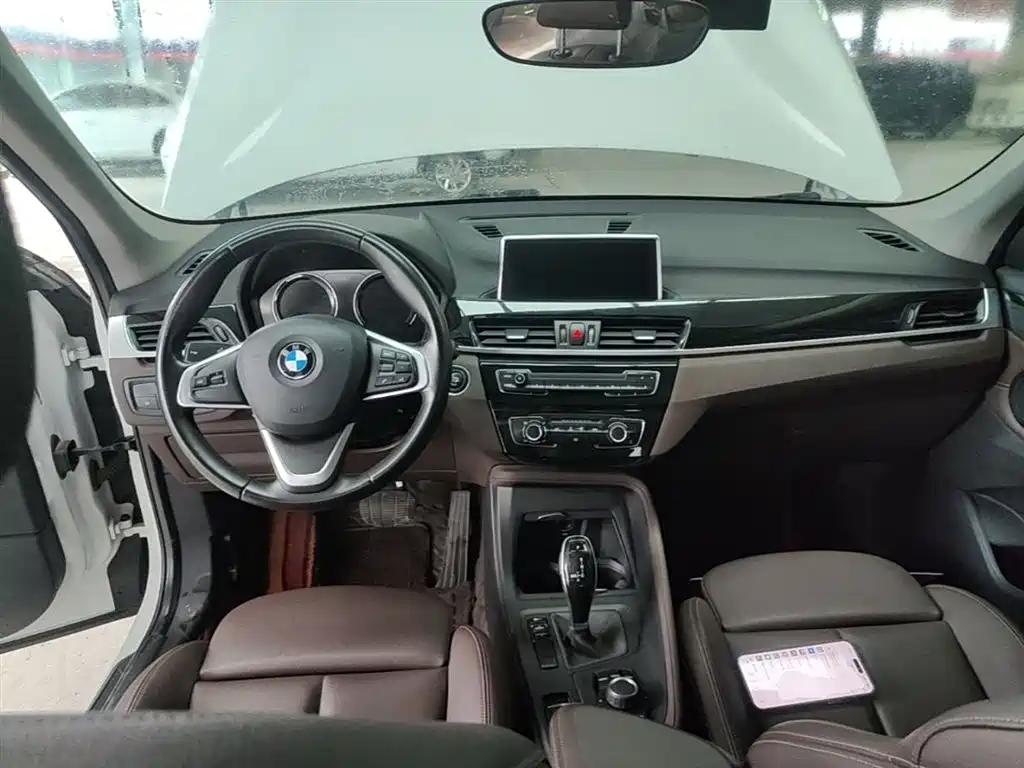 BMW X1 2020 sDrive20Li Fashion Model фото 10