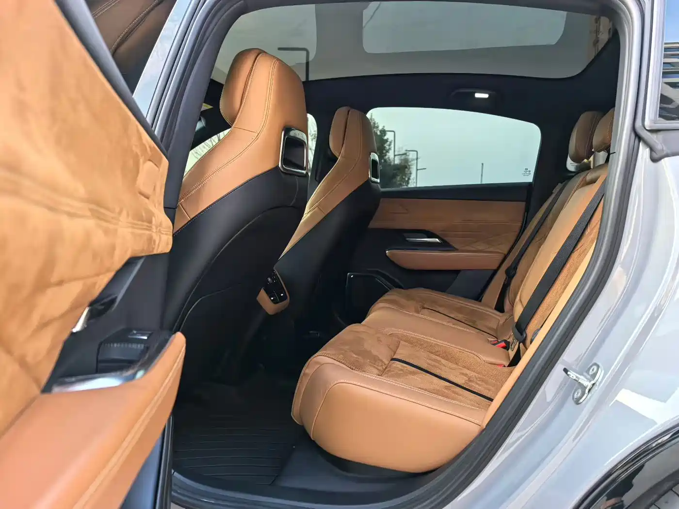 2024 Mazda EZ-6