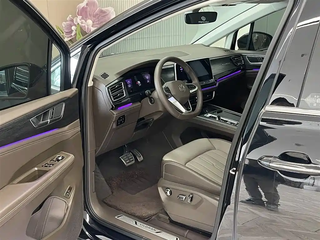 Volkswagen Viloran 2024 380TSI Prestige Edition фото 25