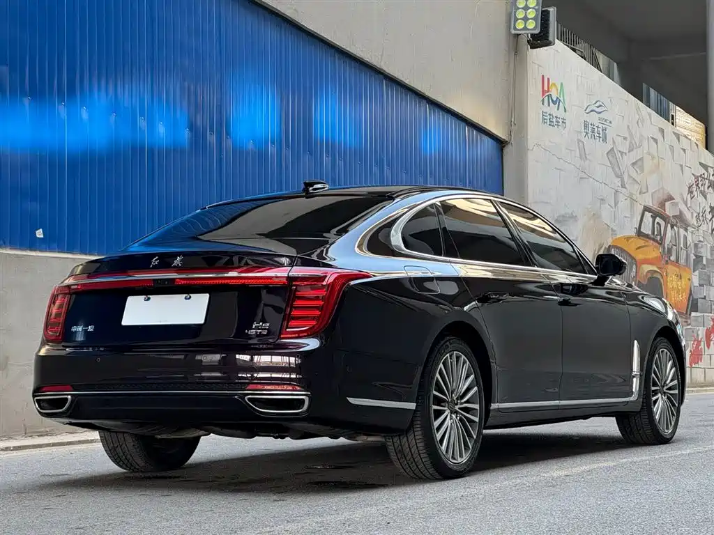  HONGQI H9