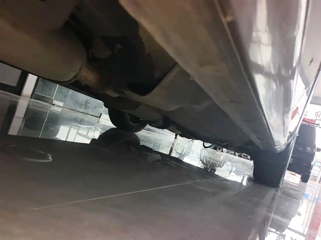 Фото 21 - Buick GL8