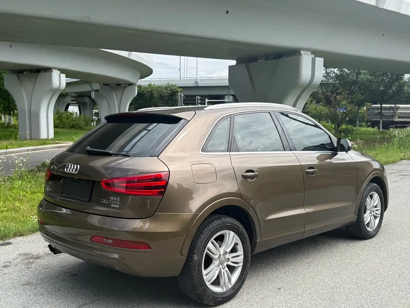 Audi Q3 2015 35 TFSI quattro Technology фото 5