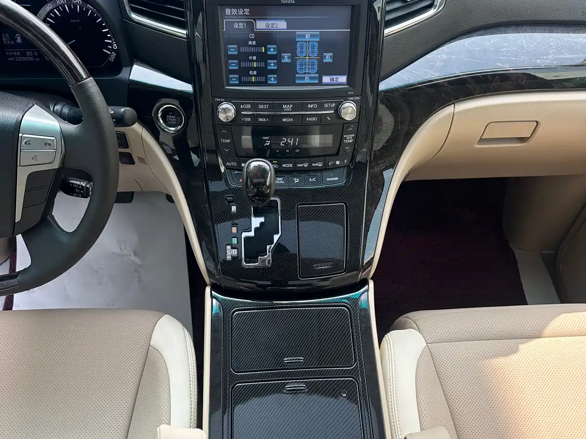 Toyota Alphard 2012 3.5L Premium Edition фото 7