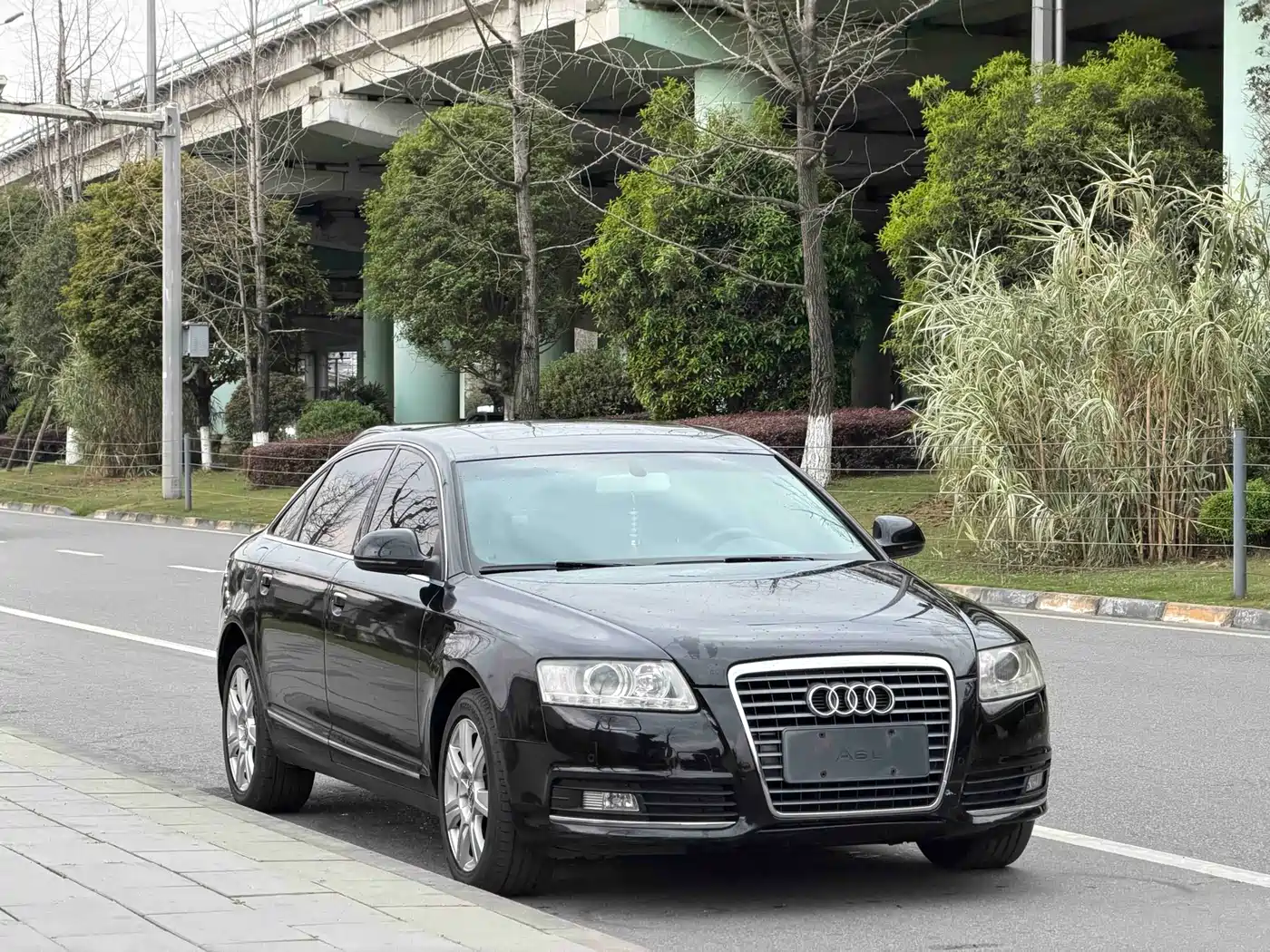 Audi A6L 2011 Model 2.8 FSI Comfort фото 3