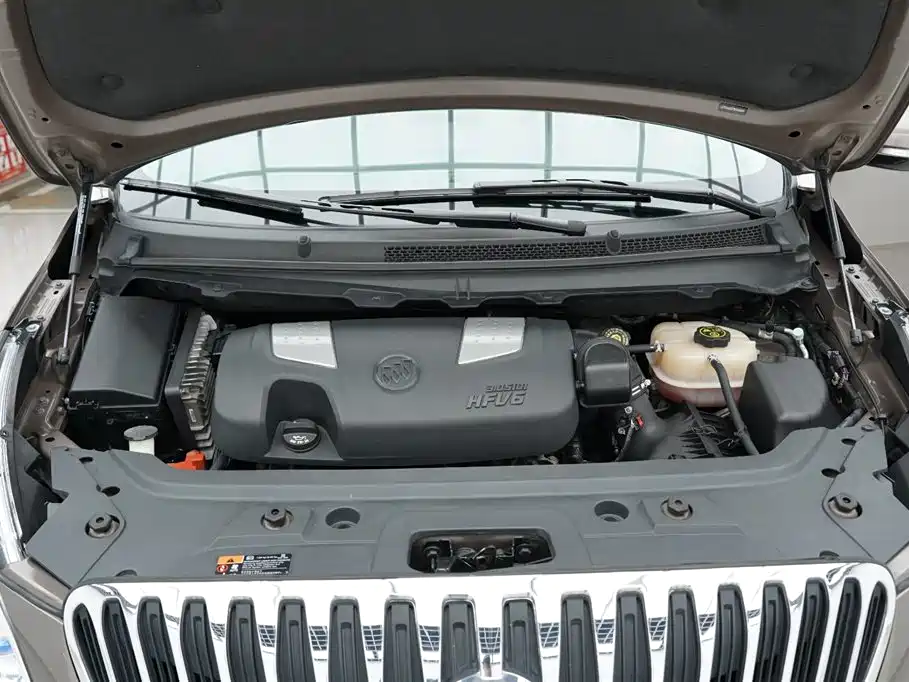 Buick GL8 2013 3.0L XT Luxury Business Flagship Edition фото 31