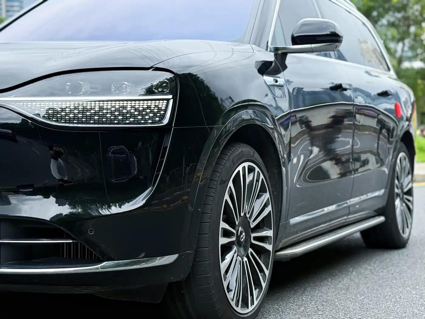 AITO Wenjie AITO M9 2024 Extended Range Ultra 42kWh 6-Seater фото 12