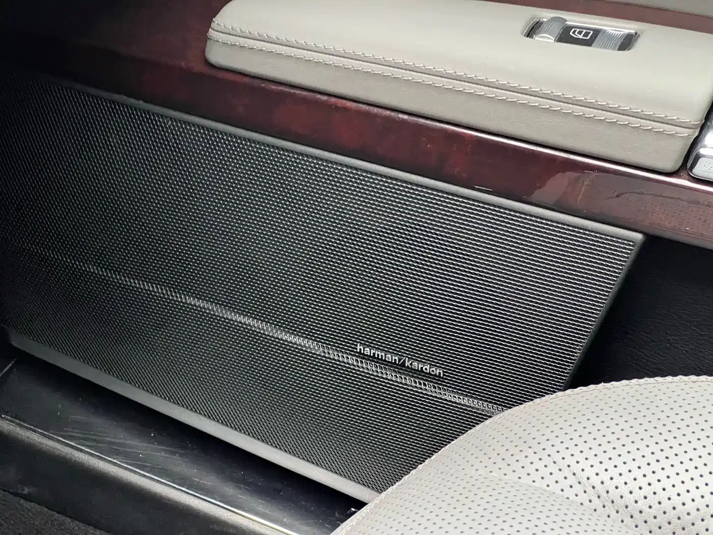 Mercedes-Benz S-Class 2008 Model S 600 L фото 27